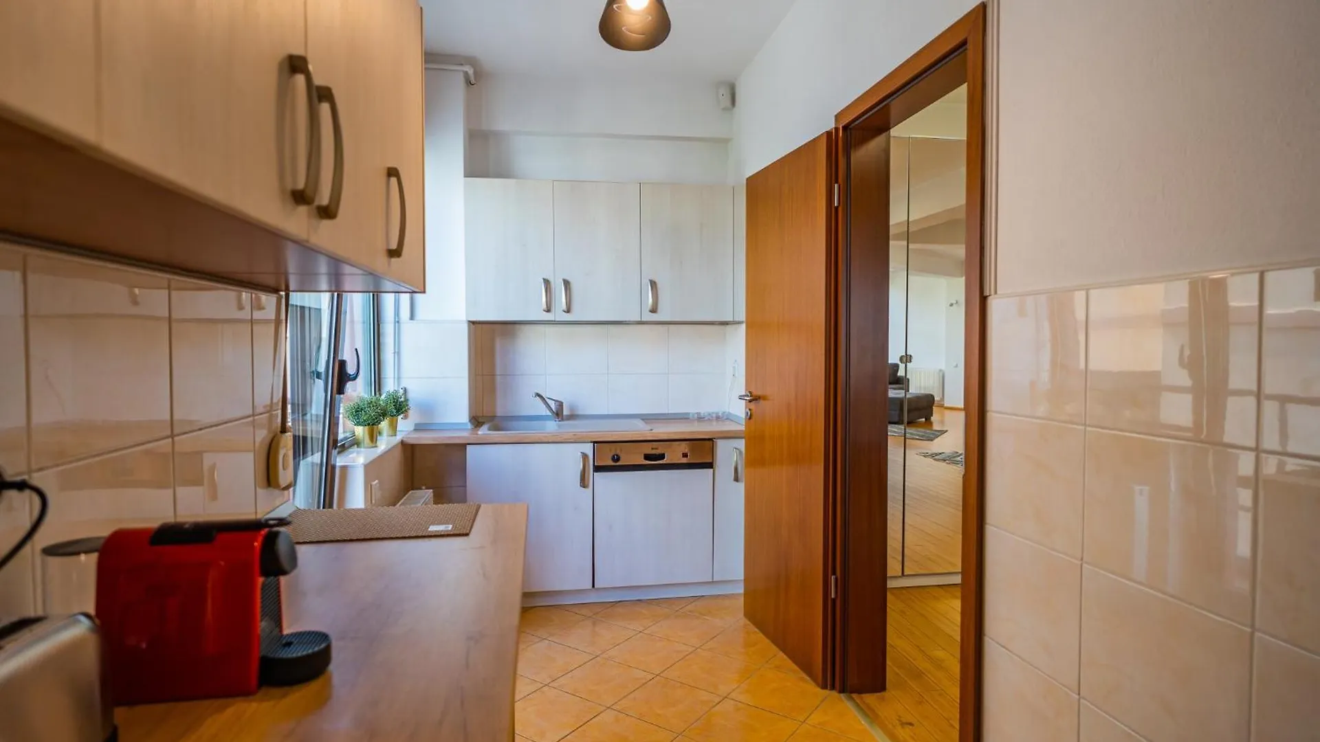 Apartamento Amazing City Views - Charming Penthouse & Aparment Bucareste